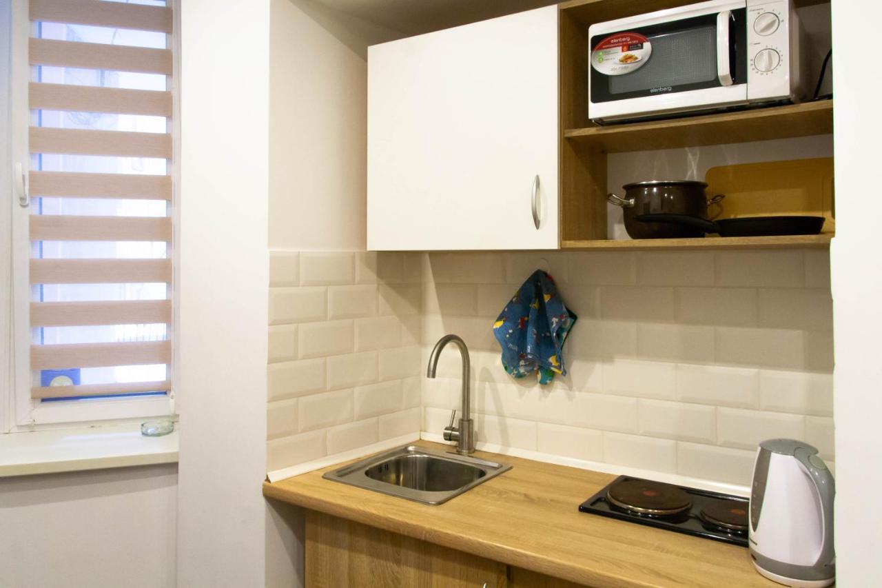 Style And Smart Apartment Liov Exterior foto